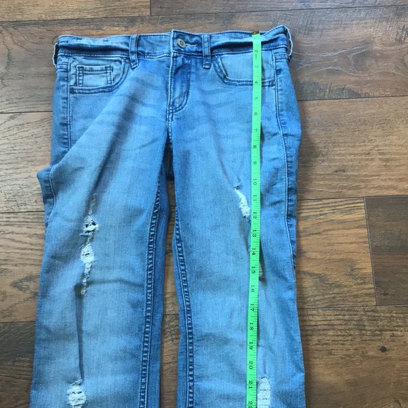 Hollister Jeans - Picture 7 of 9